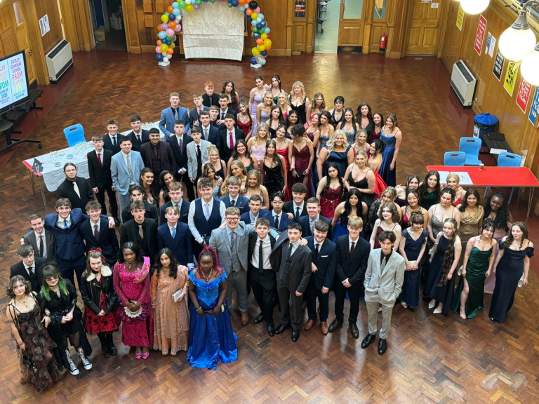 paisley grammar students 768x576