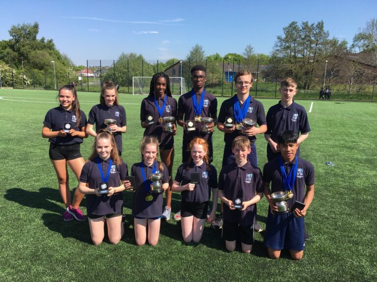 woodfarm high school sports day  768x576