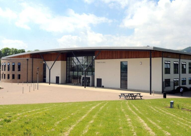douglas academy milngavie campus 768x546