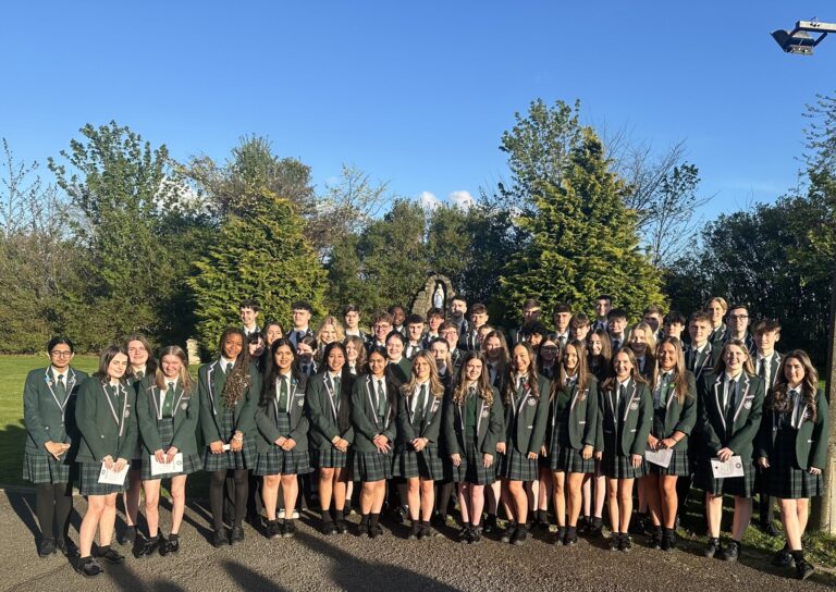 st lukes high school uniform and pupils 768x544